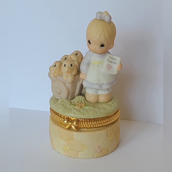 Precious Moments God Loves A Cheerful Giver Trinket Box Collectible Figurine - Picture 2 of 15